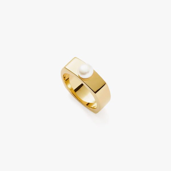 button pearl square chunky ring.jpeg